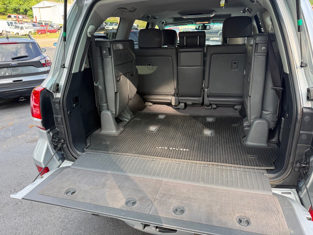 2009 Toyota Land Cruiser Image 66