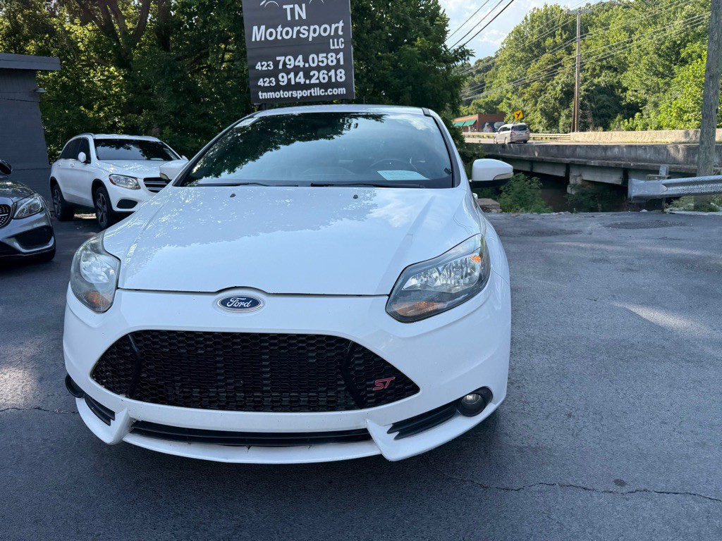 2014 Ford Focus Image 8