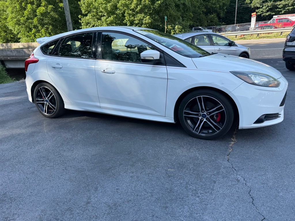 2014 Ford Focus Image 11