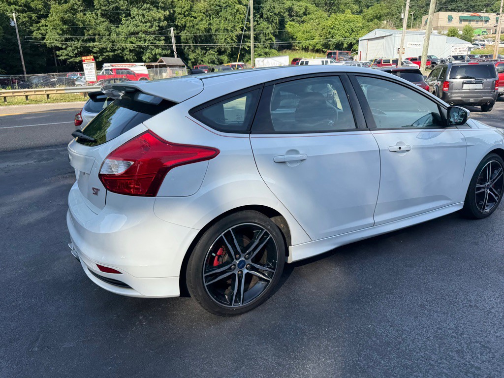 2014 Ford Focus Image 14