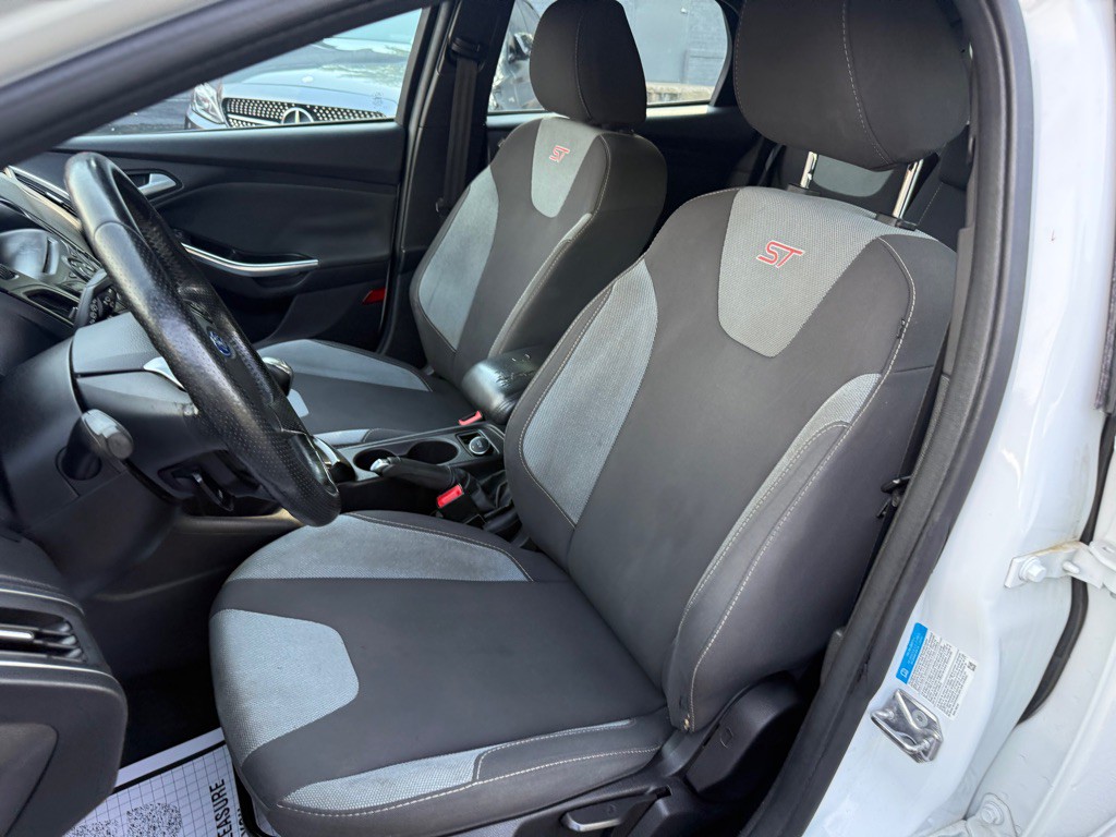 2014 Ford Focus Image 49