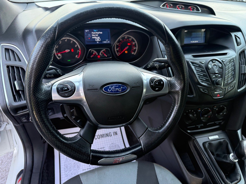 2014 Ford Focus Image 51