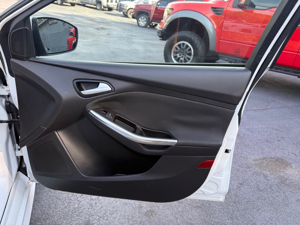 2014 Ford Focus Image 57