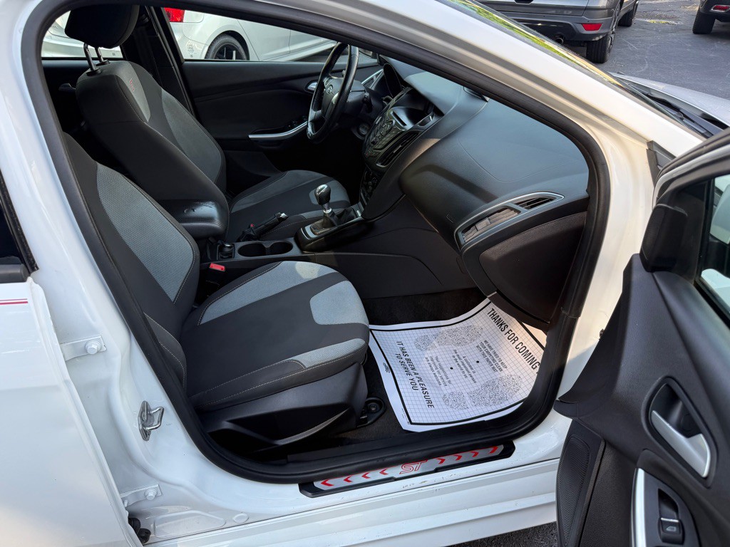 2014 Ford Focus Image 58