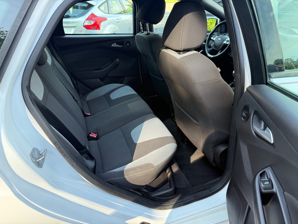 2014 Ford Focus Image 65