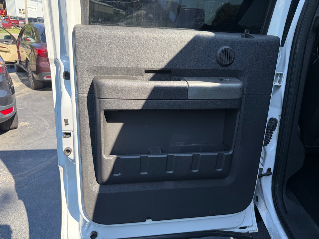 2012 Ford F-250 Image 70
