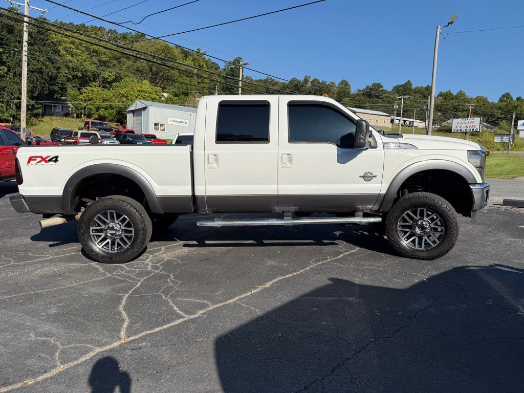 2012 Ford F-250 Image 4