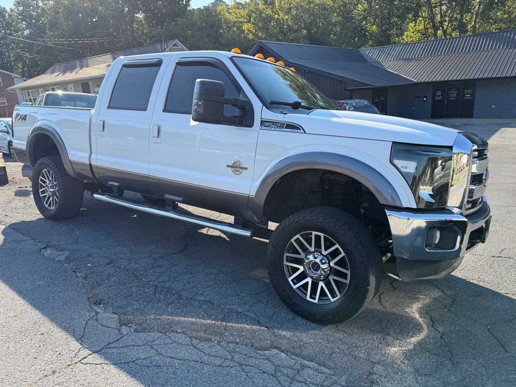 2012 Ford F-250 Image 25