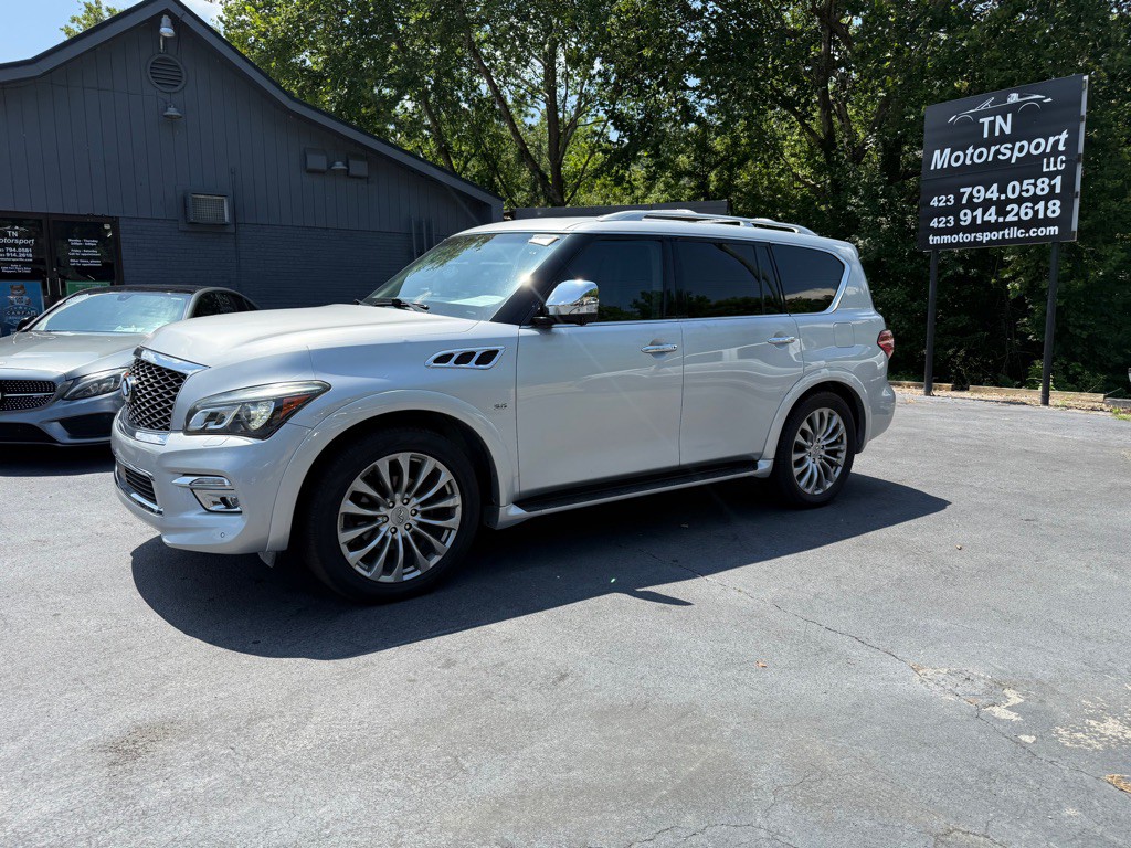 2016 INFINITI QX80 Image 7
