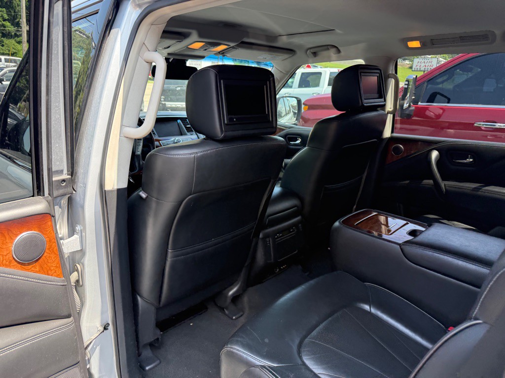 2016 INFINITI QX80 Image 56