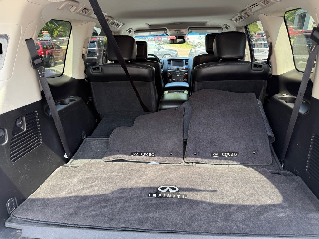 2016 INFINITI QX80 Image 60