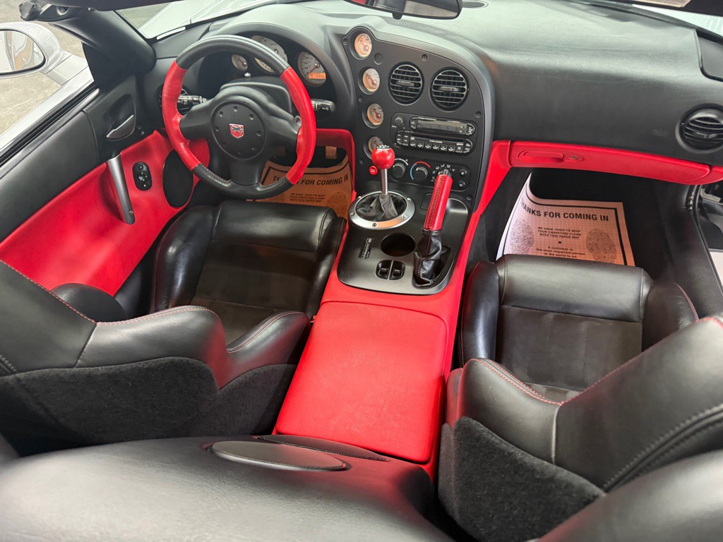2005 Dodge Viper Image 86