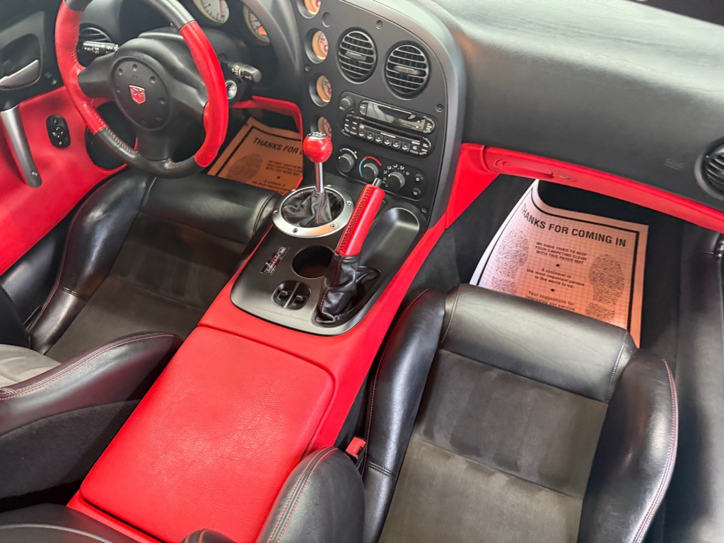2005 Dodge Viper Image 88