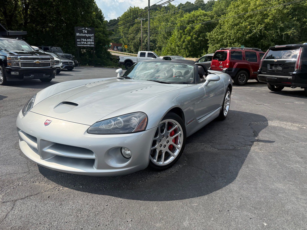 2005 Dodge Viper Image 101