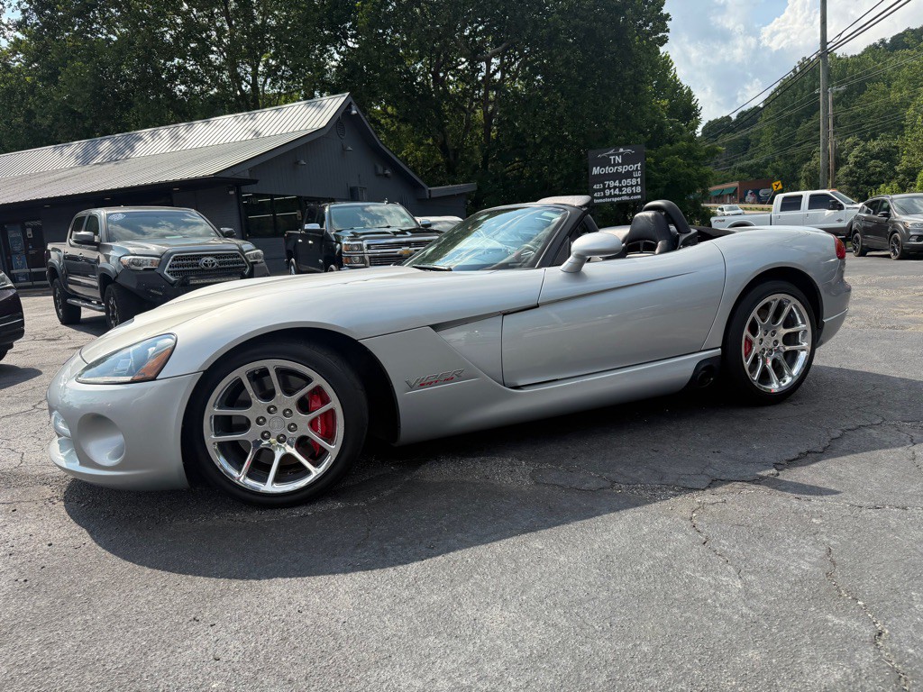 2005 Dodge Viper Image 110