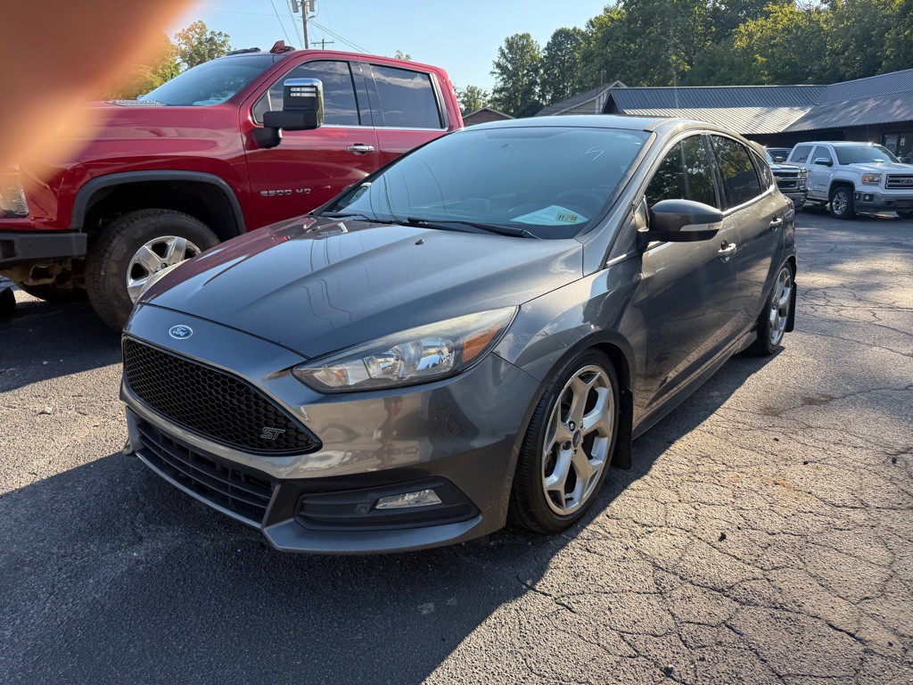 2016 Ford Focus Image 21