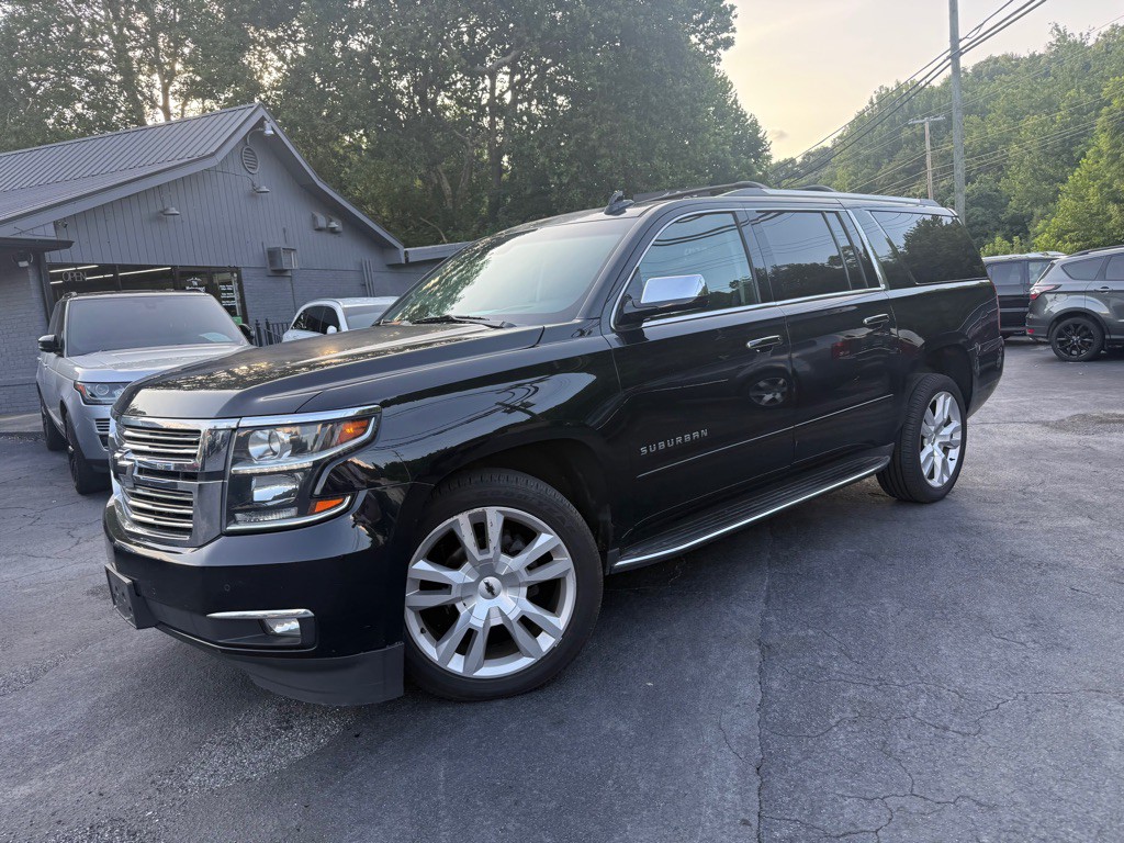 2017 Chevrolet Suburban Image 13