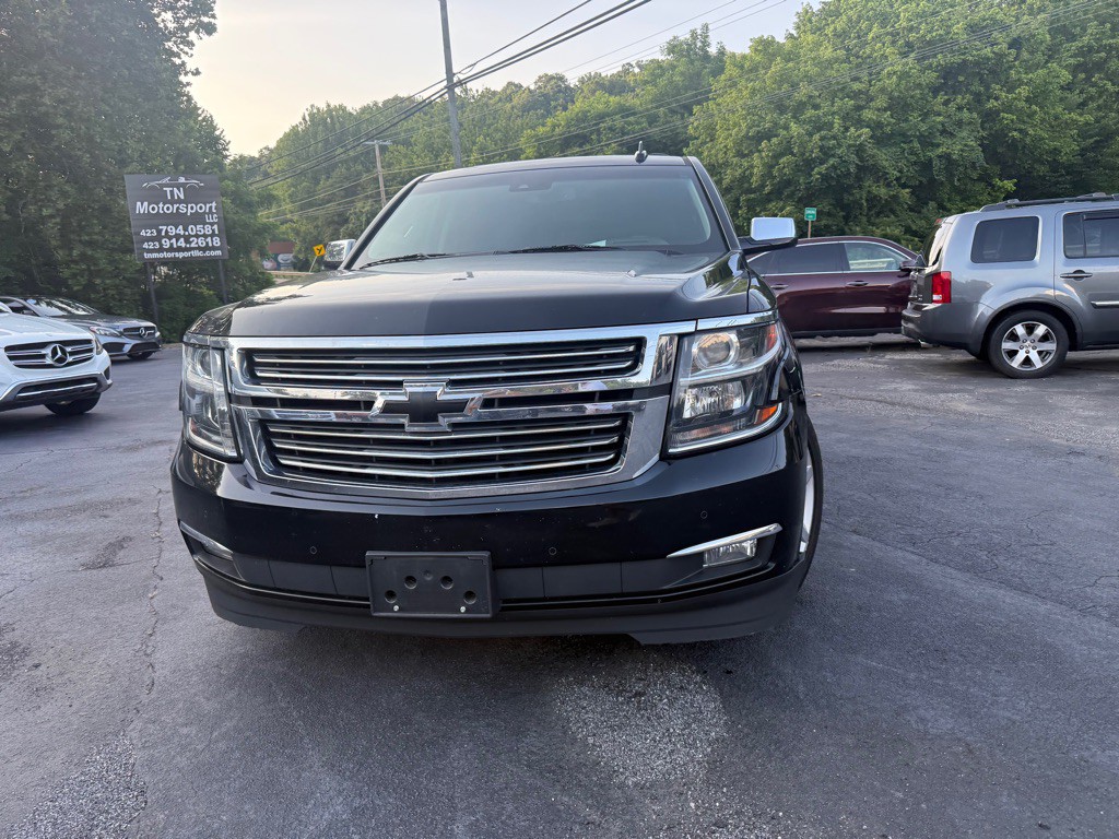 2017 Chevrolet Suburban Image 14