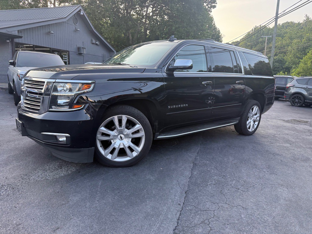 2017 Chevrolet Suburban Image 22