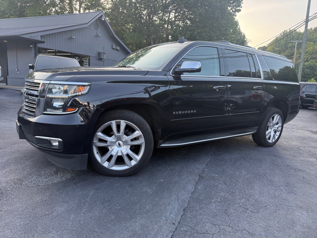 2017 Chevrolet Suburban Image 23
