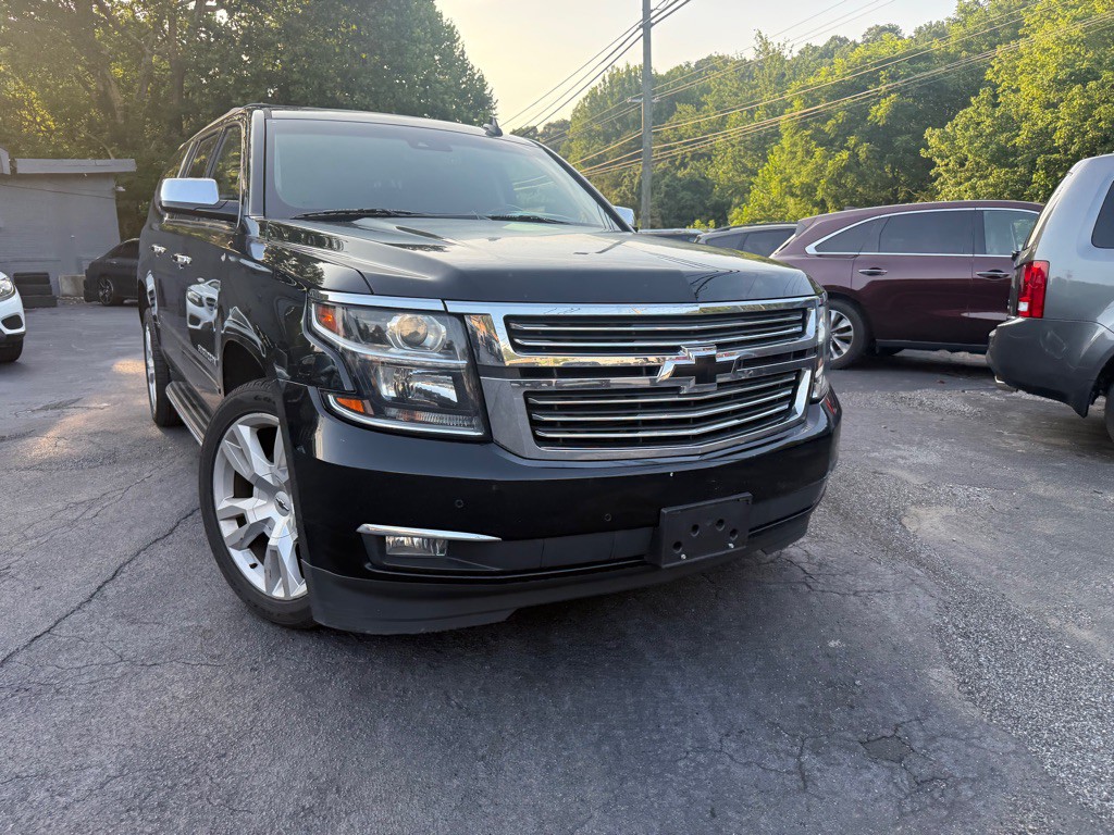 2017 Chevrolet Suburban Image 32