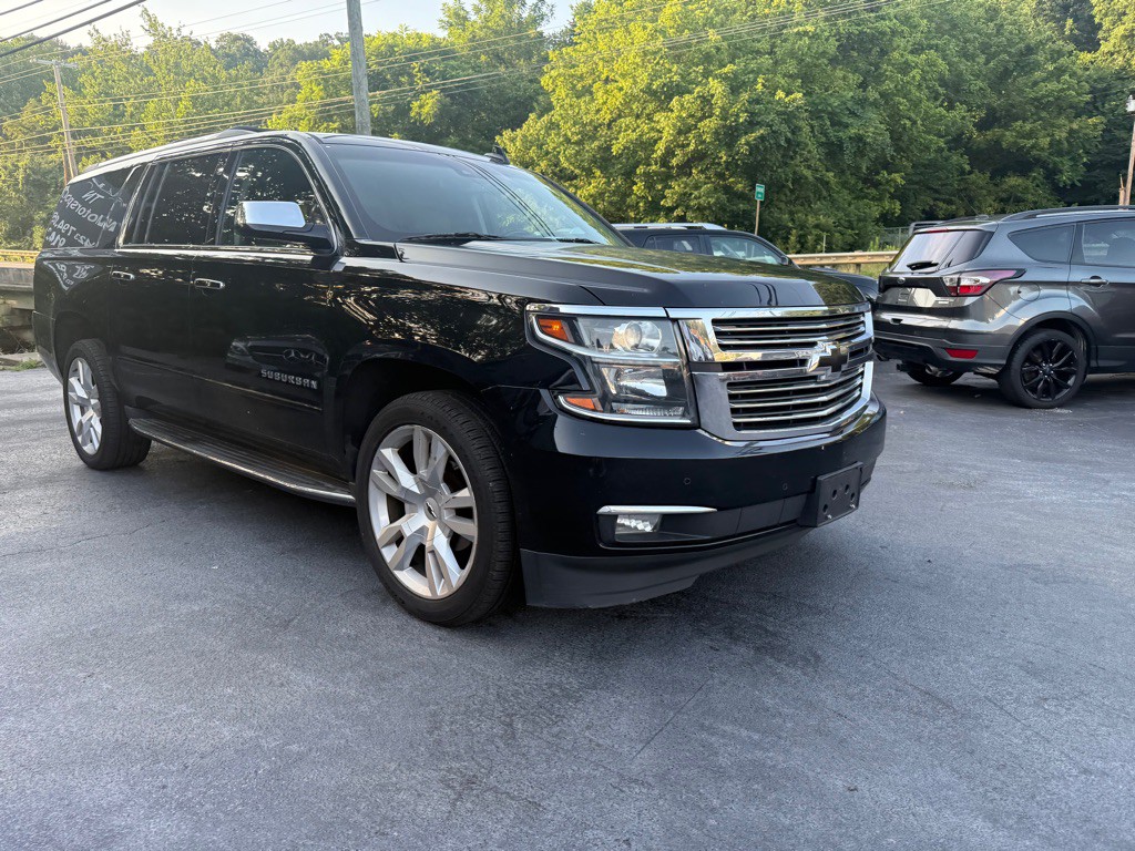 2017 Chevrolet Suburban Image 34
