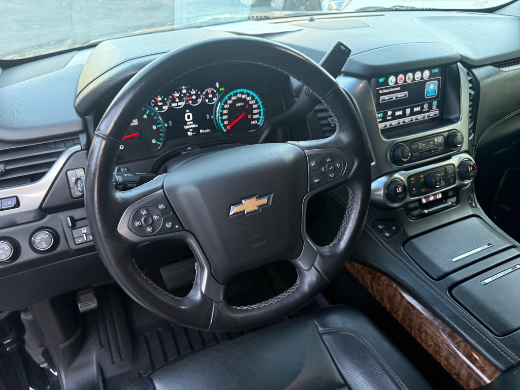 2017 Chevrolet Suburban Image 41