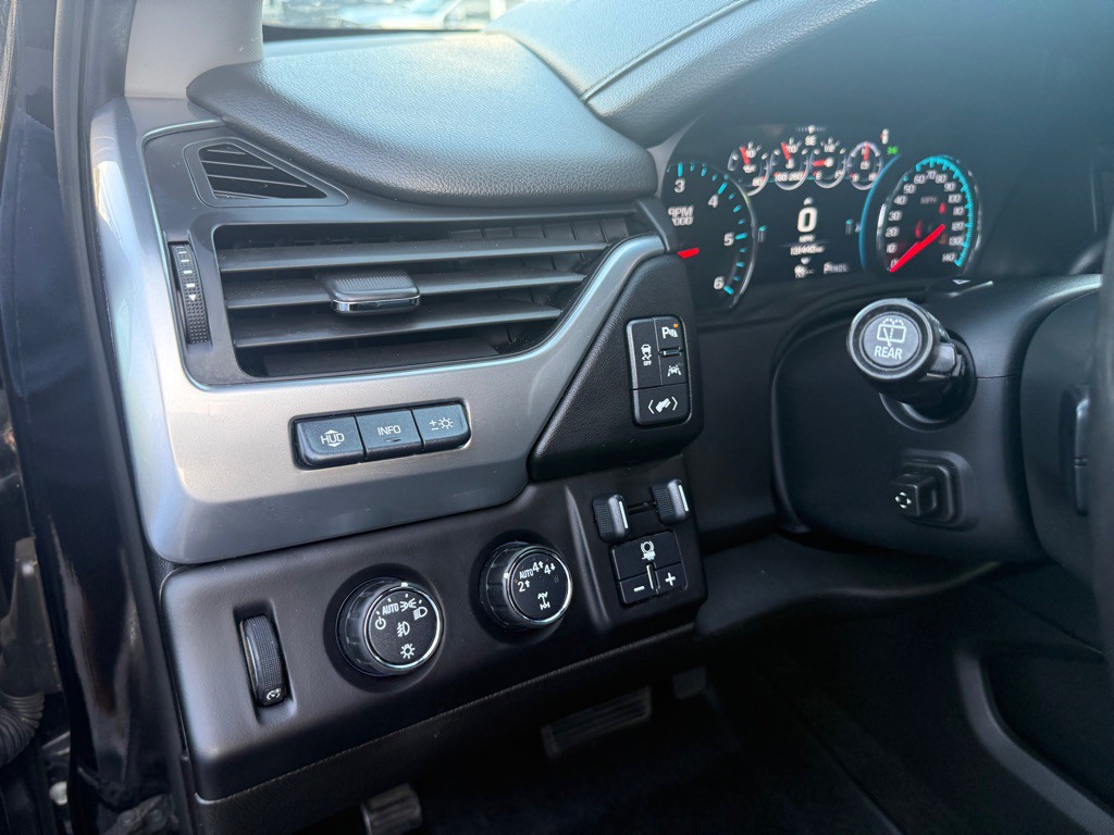 2017 Chevrolet Suburban Image 51
