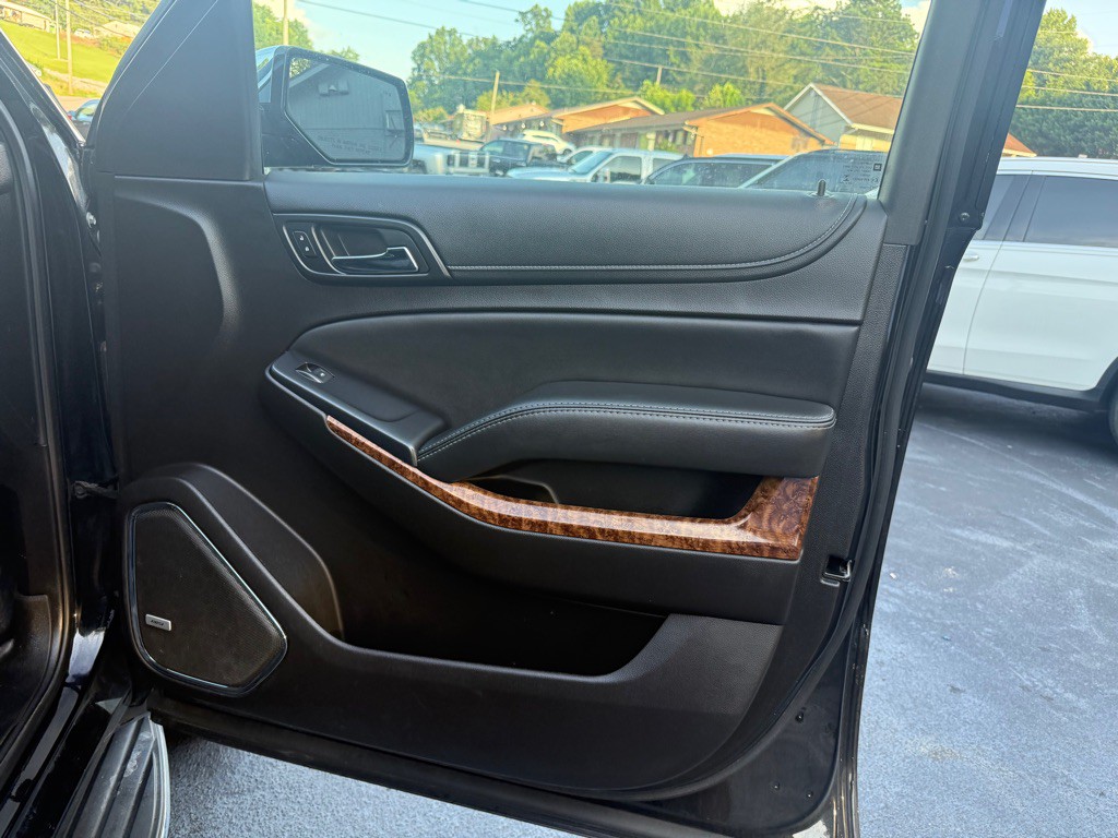 2017 Chevrolet Suburban Image 54