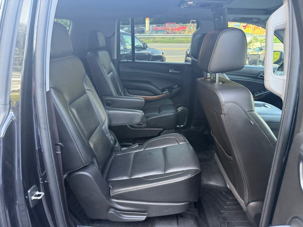 2017 Chevrolet Suburban Image 63