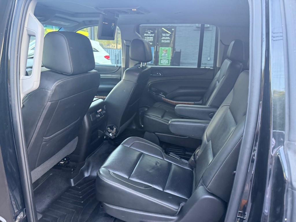 2017 Chevrolet Suburban Image 66