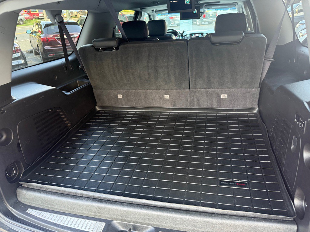 2017 Chevrolet Suburban Image 73