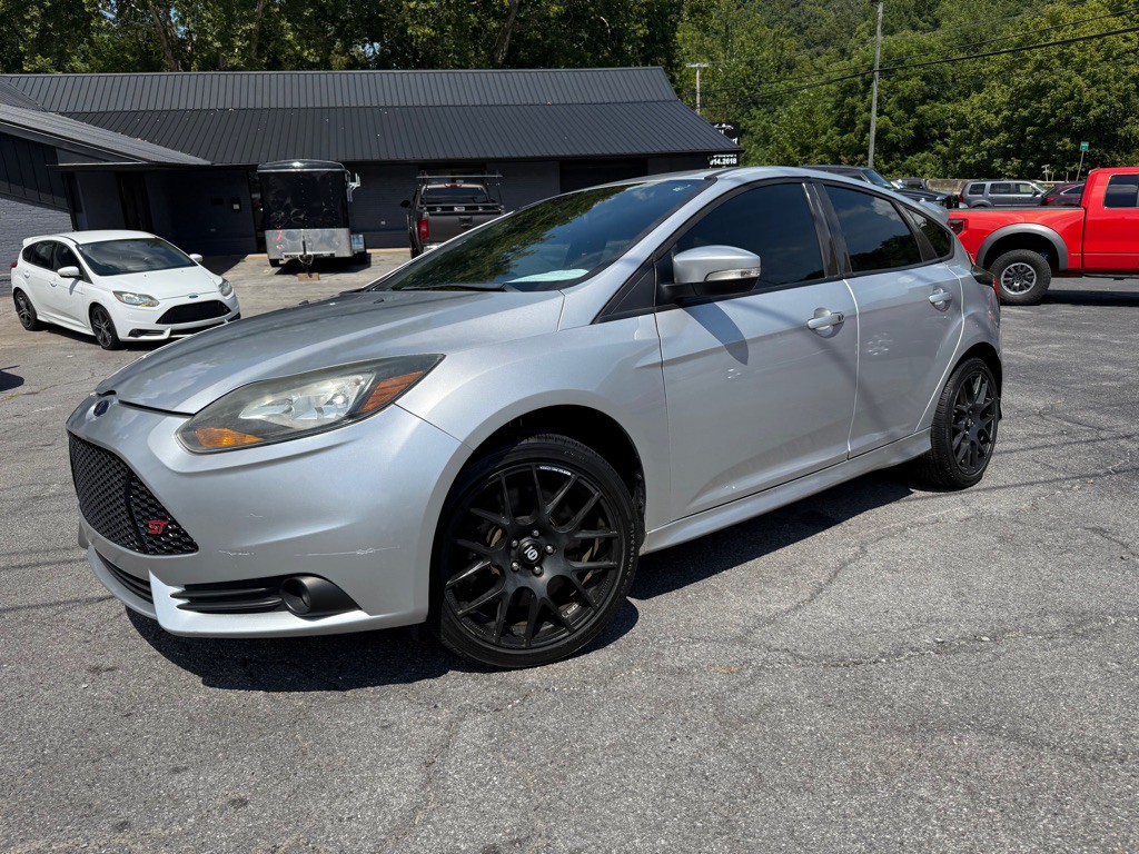 2014 Ford Focus Image 2