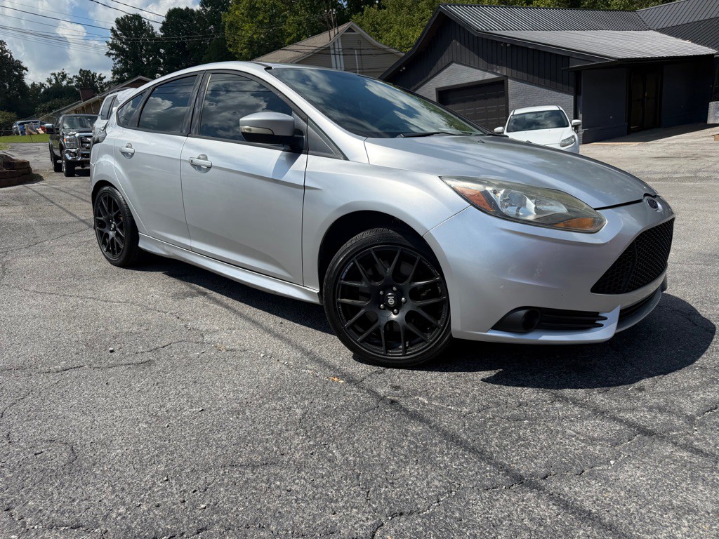2014 Ford Focus Image 5