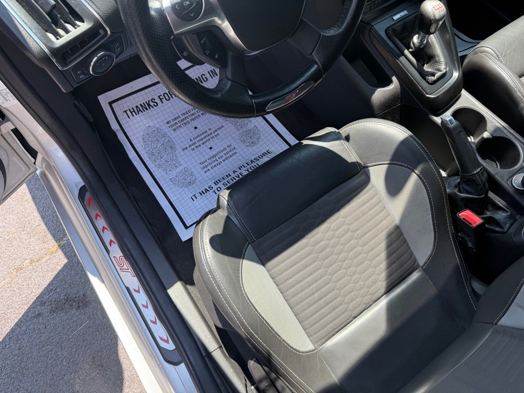 2014 Ford Focus Image 13