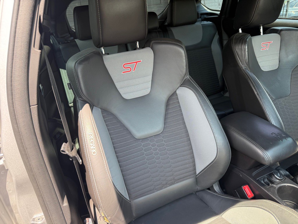 2014 Ford Focus Image 16