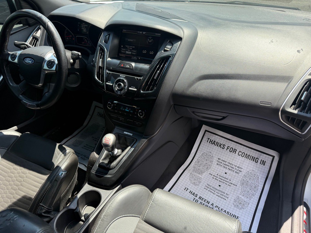 2014 Ford Focus Image 17