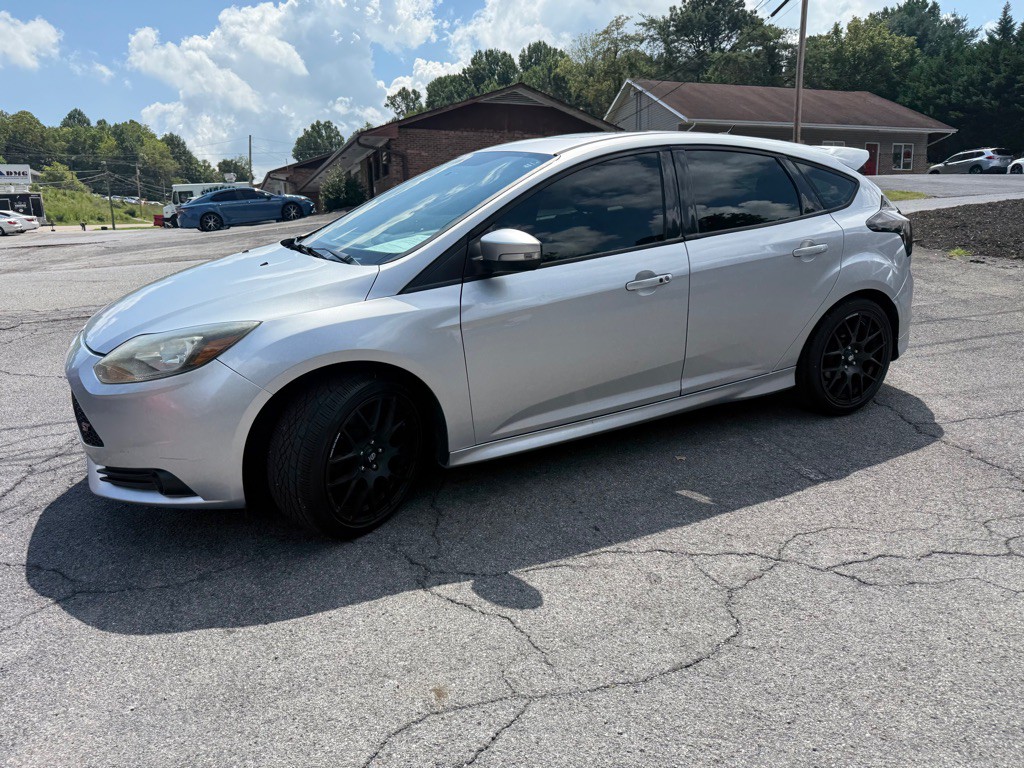 2014 Ford Focus Image 30