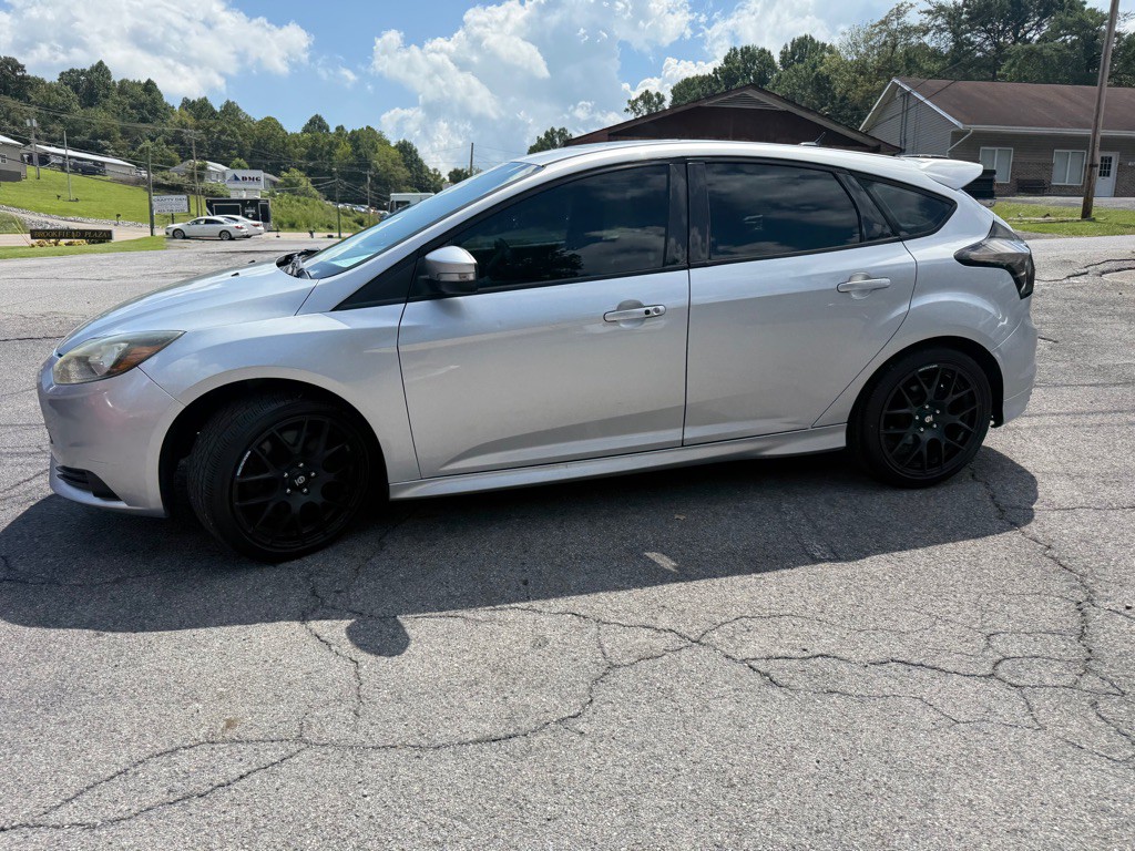 2014 Ford Focus Image 31