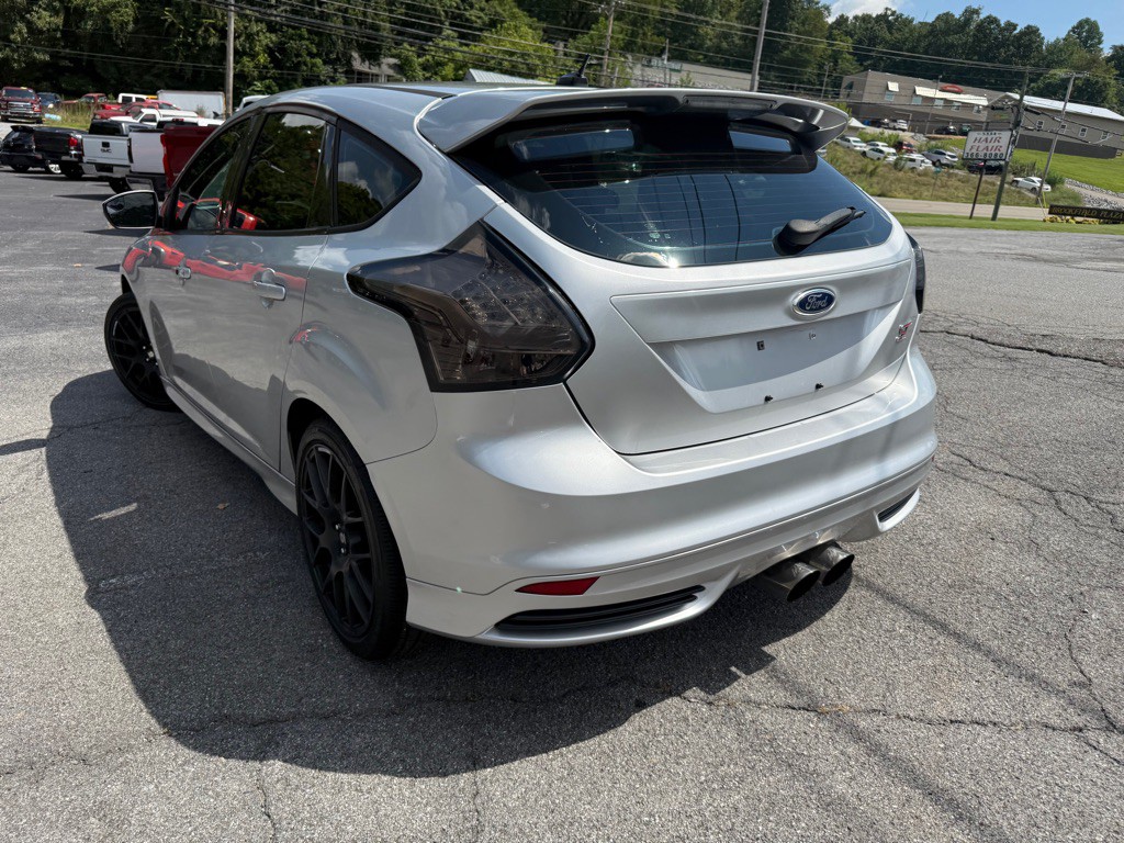 2014 Ford Focus Image 35