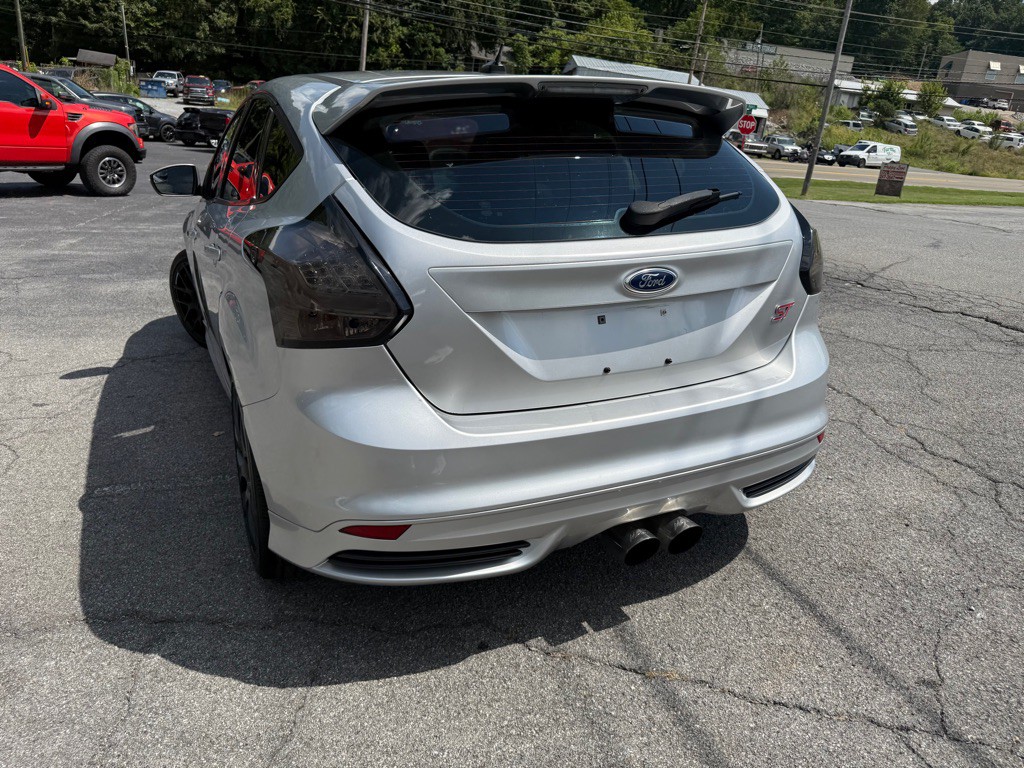 2014 Ford Focus Image 36