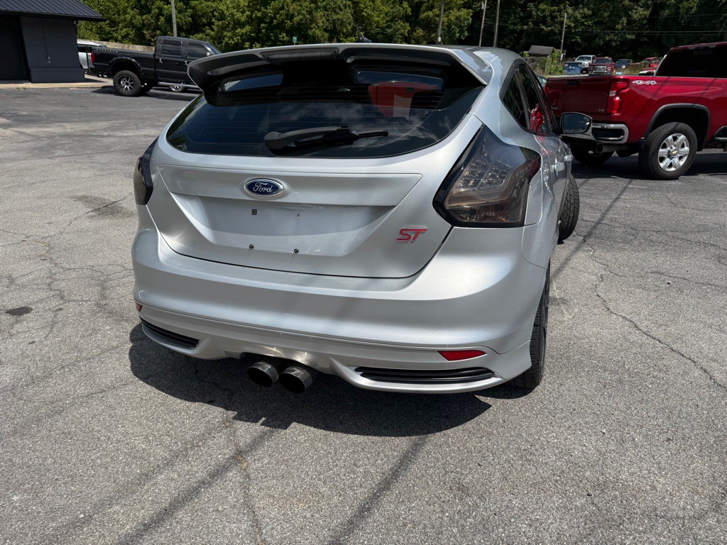 2014 Ford Focus Image 39