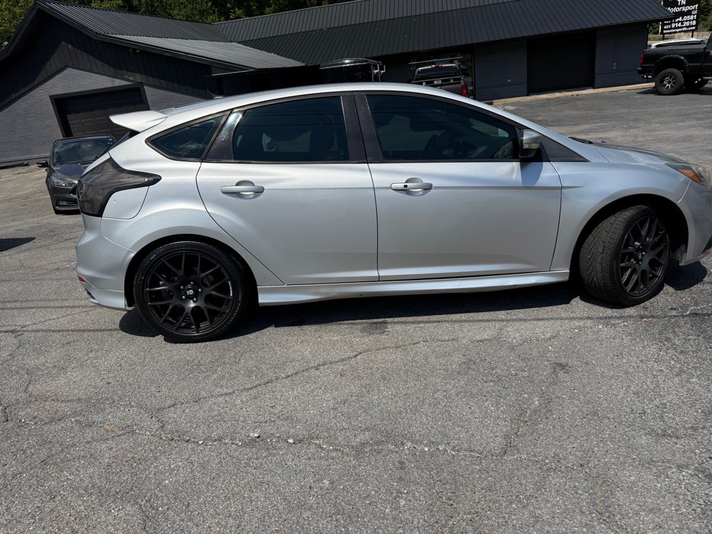 2014 Ford Focus Image 41