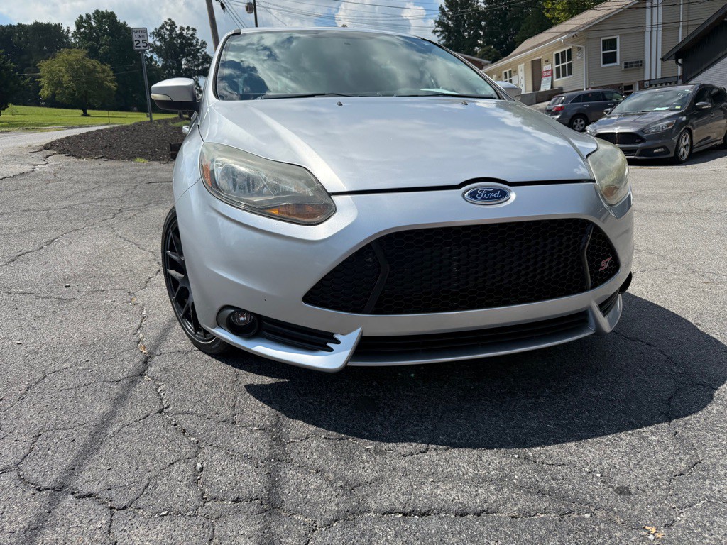 2014 Ford Focus Image 44