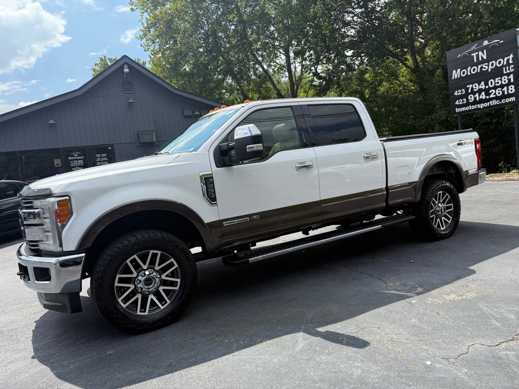 2017 Ford F-250 Image 8