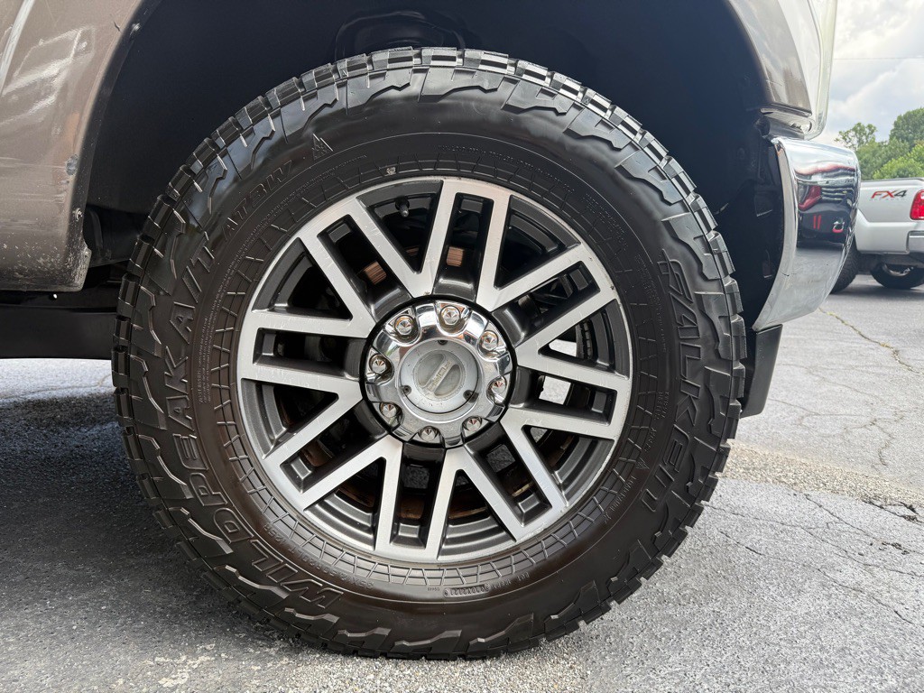 2017 Ford F-250 Image 19