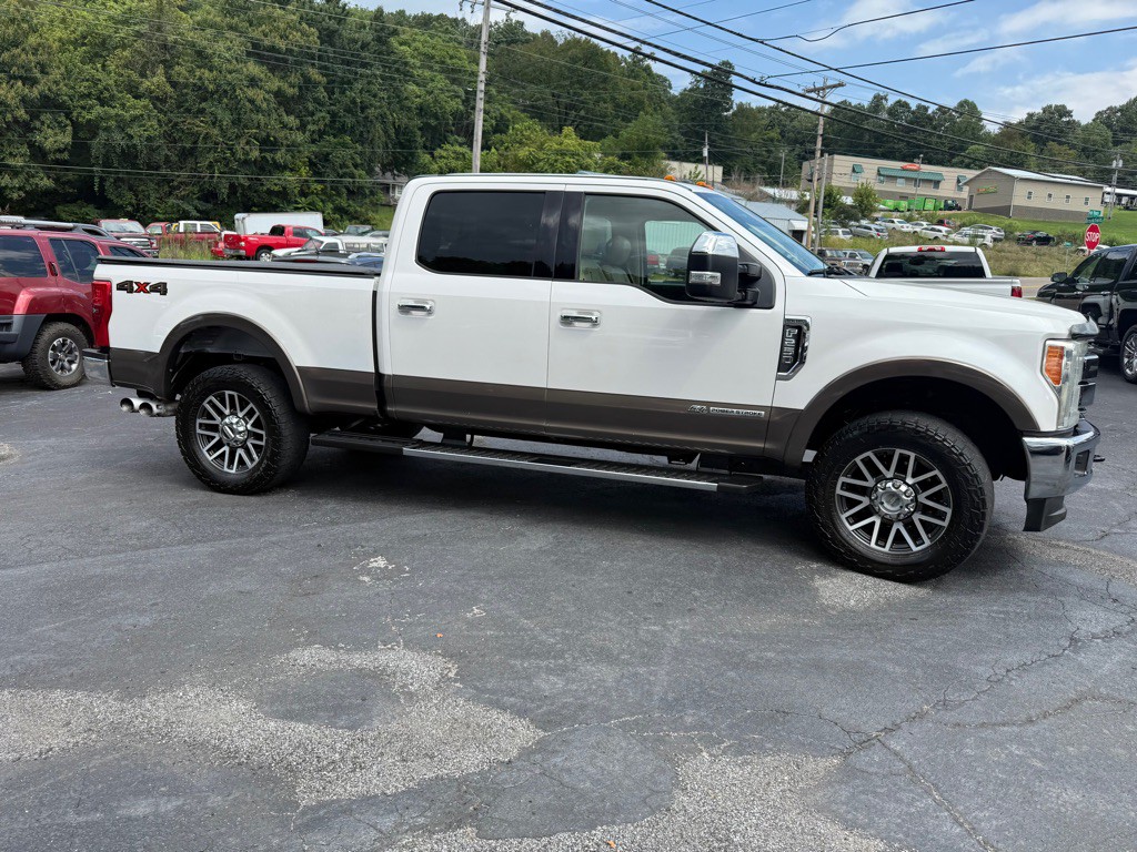 2017 Ford F-250 Image 30