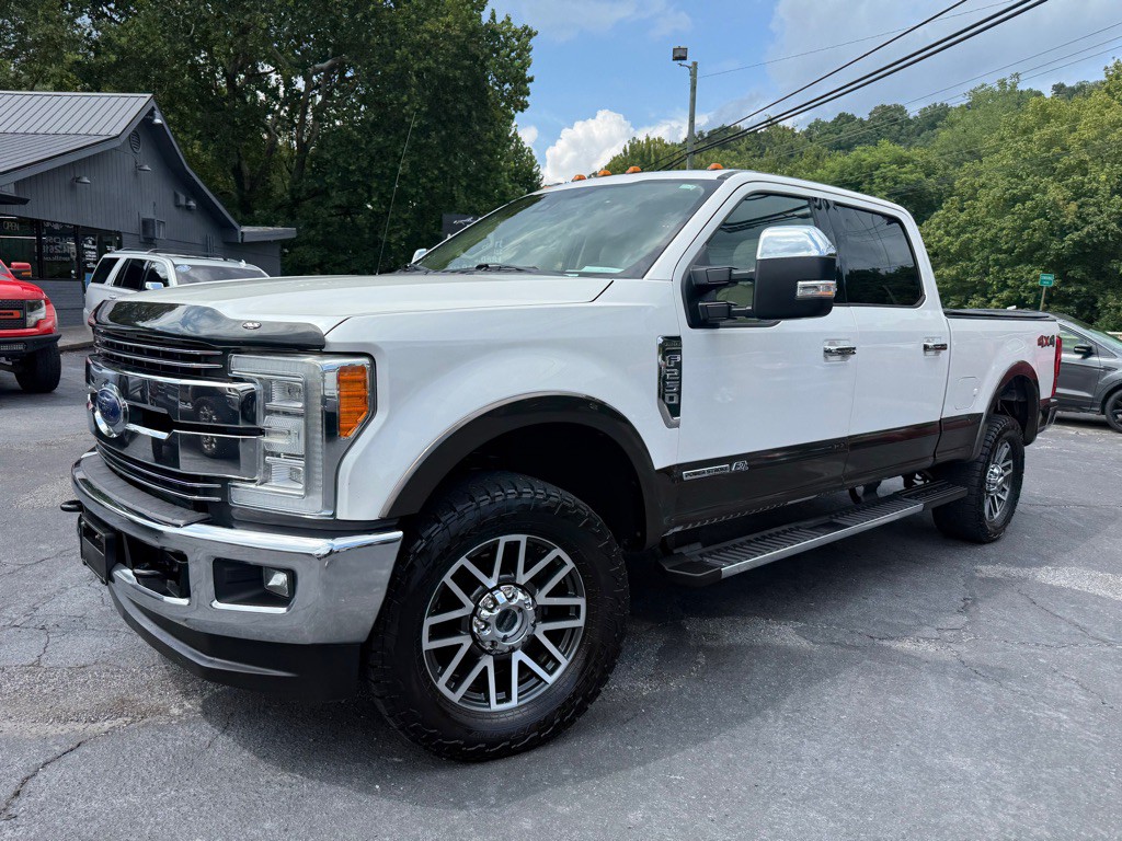 2017 Ford F-250 Image 35