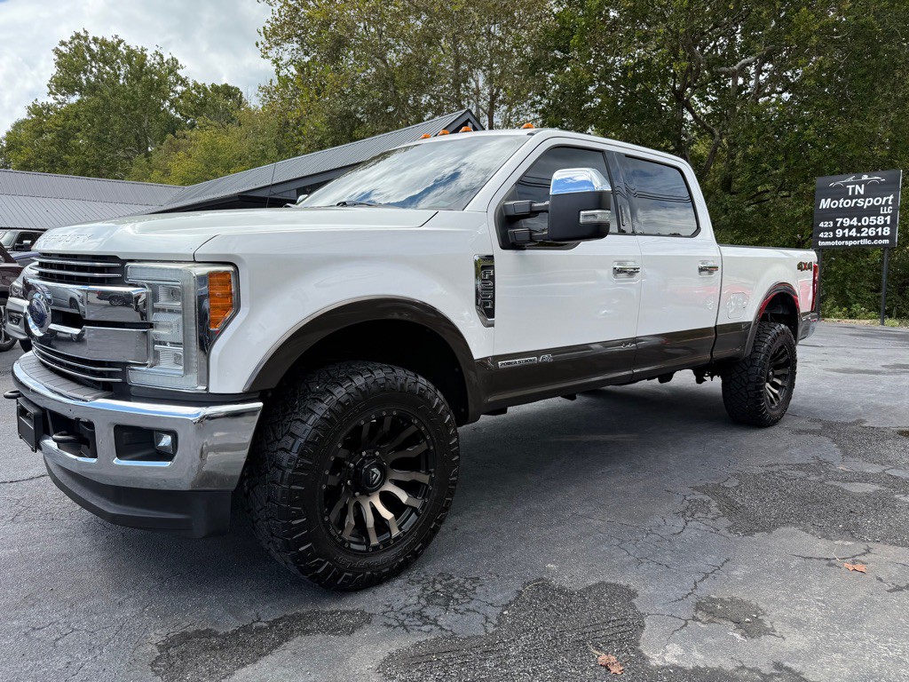 2017 Ford F-250 Image 10