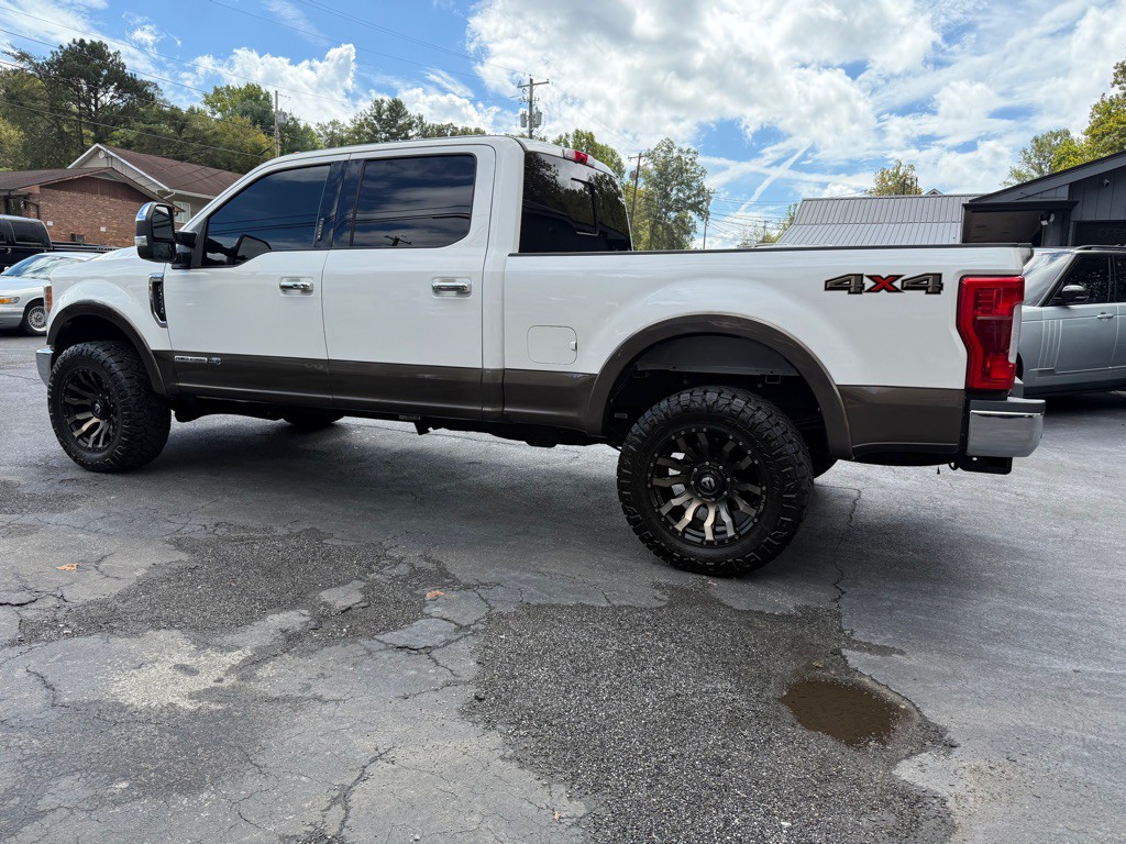 2017 Ford F-250 Image 16